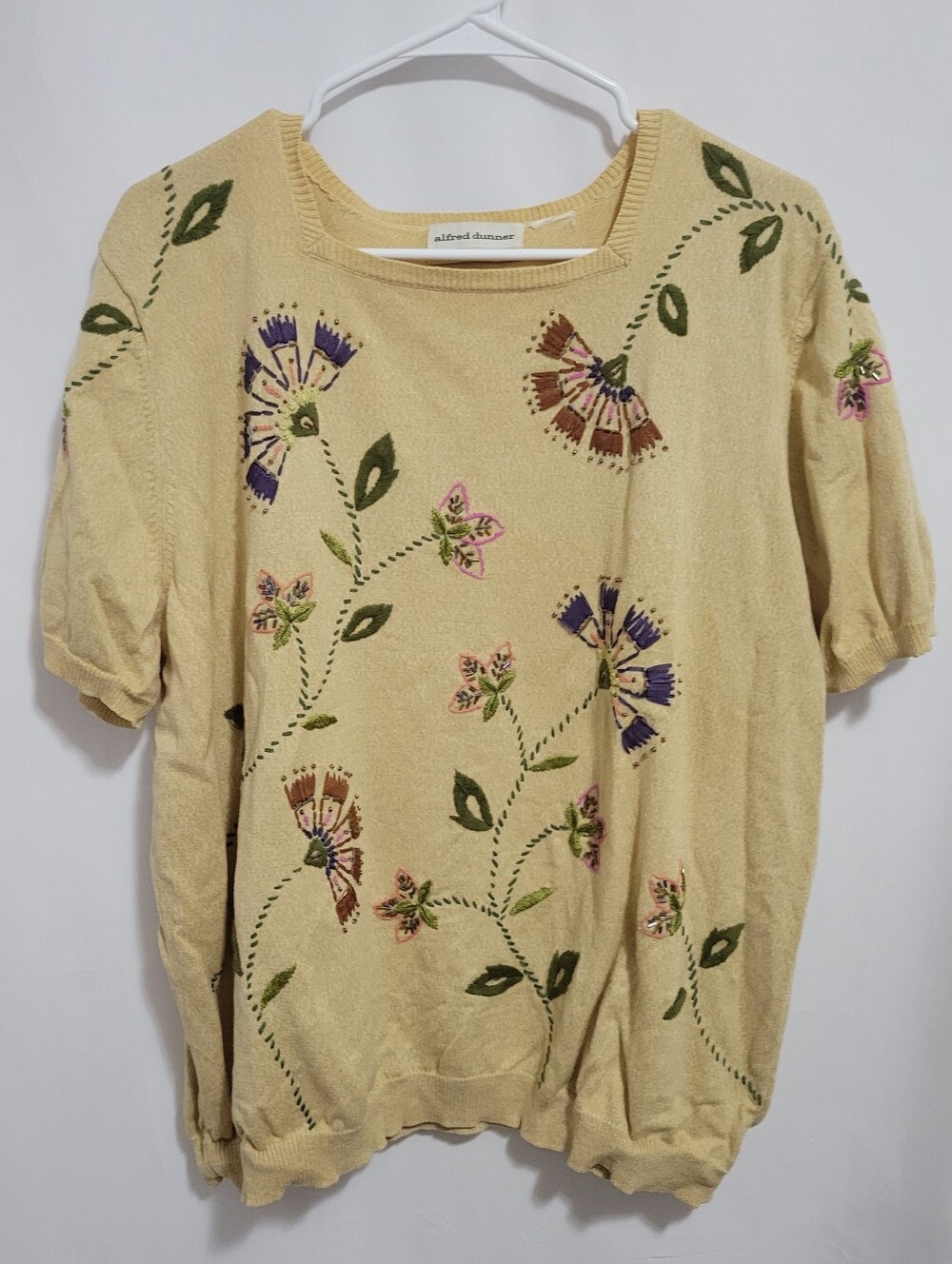 Alfred Dunner Woman Tan Embroidered Floral Short-Sleeve Sweater, see description